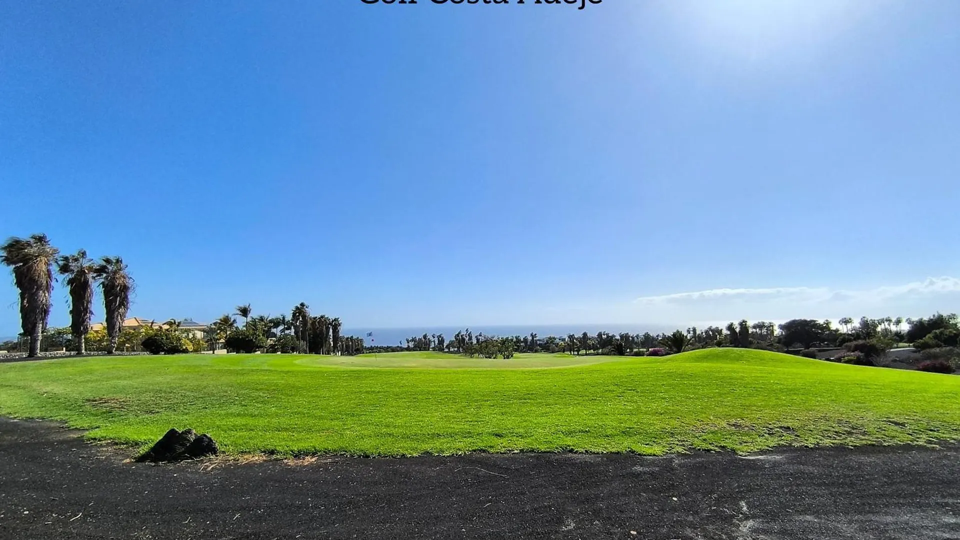 Beautiful Villa - 4 Bedrooms, Heated Pool, 2 Priv Car Park Places, Fibre Net, Tv Channels Costa Adeje  0*, Costa Adeje (Tenerife)